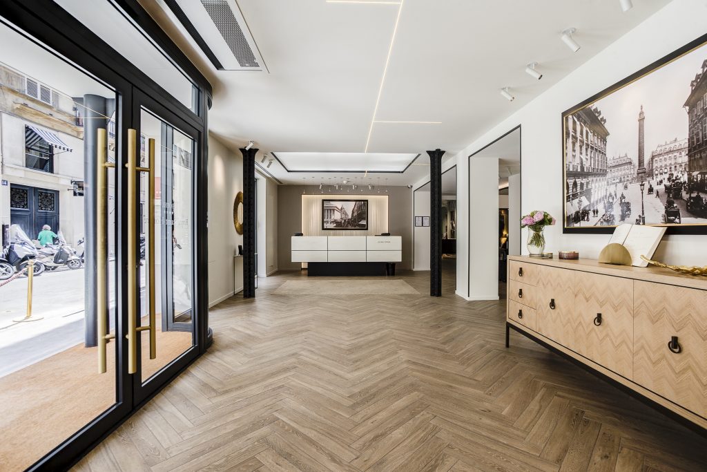 Amplified Hotels - Hotel Royal St Honoré Paris